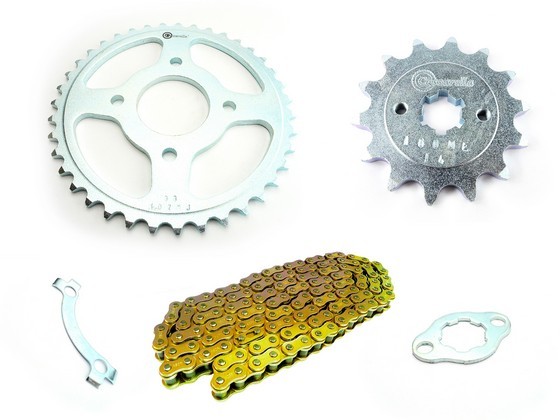 KIT CAJA CADENA - PULSAR UG 180 4 HUECOS (PT39C-PD14C-520-H-104-C)  DORADA CASSARELLA