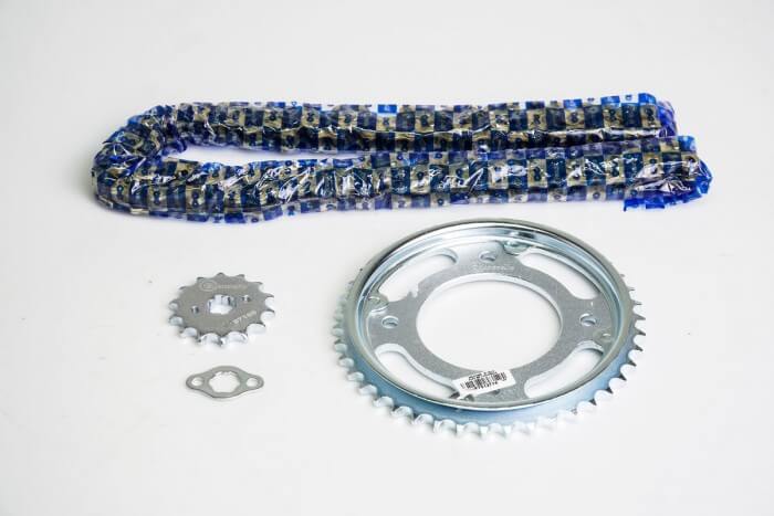 KIT CAJA CADENA - DREAM NEO 110 4 HUECOS (PT42C-PD14C-428-H-122-C) DORADA CASSARELLA