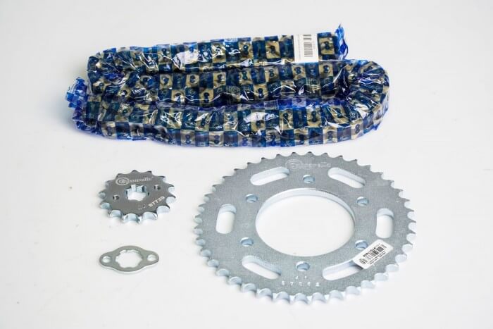 KIT CAJA CADENA - FZ 2.0 160 6 HUECOS (PT41C-PD14C-428H-132C) DORADA CASSARELLA