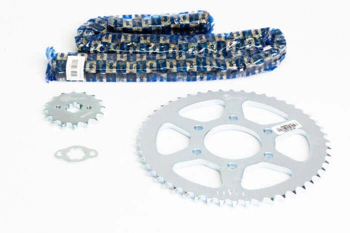 KIT CAJA CADENA - DR 150 6 HUECOS (PT50C-PD16C-428-H-132C)  DORADA CASSARELLA