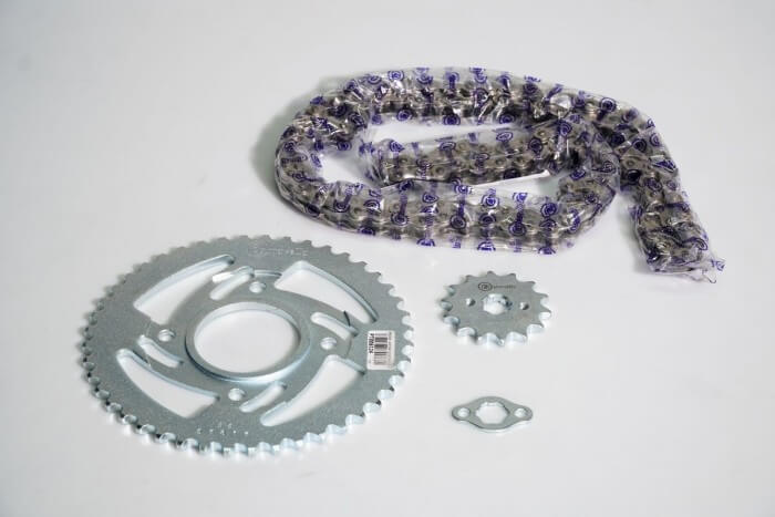 KIT CAJA CADENA - ECODELUXE 100 4 HUECOS (PT44C-PD14C-420--120-C) DORADA CASSARELLA