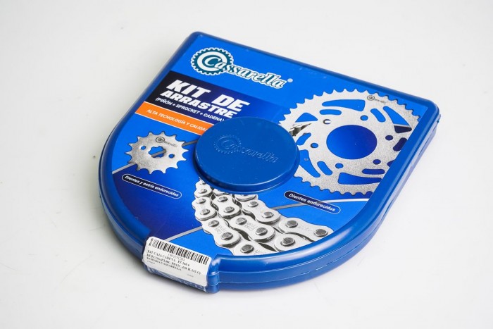 KIT ARRASTRE - FZ 160 6 HUECOS (PT40C-PD13C-428-H-132-C) DORADA CASSARELLA