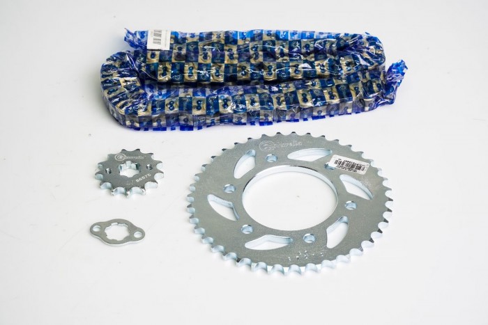 KIT ARRASTRE - FZ 160 6 HUECOS (PT40C-PD13C-428-H-132-C) DORADA CASSARELLA