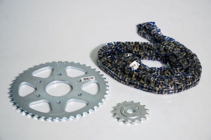 KIT ARRASTRE - DUKE 390 6 HUECOS (PT45C-PD15C-520-H-120-C) DORADA CASSARELLA