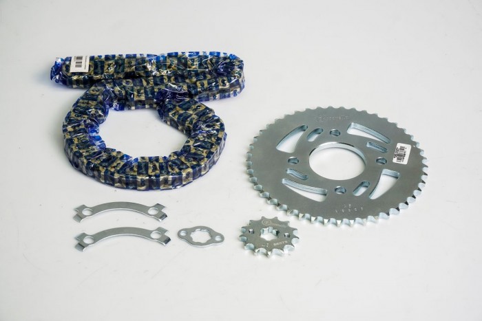 KIT ARRASTRE - PULSAR 180 4 HUECOS (PT43-PD15C-428H-132-C) DORADA CASSARELLA