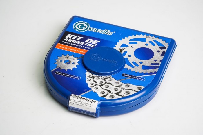 KIT ARRASTRE - AKT EVO 125 4 HUECOS (PT38C-PD14C-428-H-120C) DORADA CASSARELLA