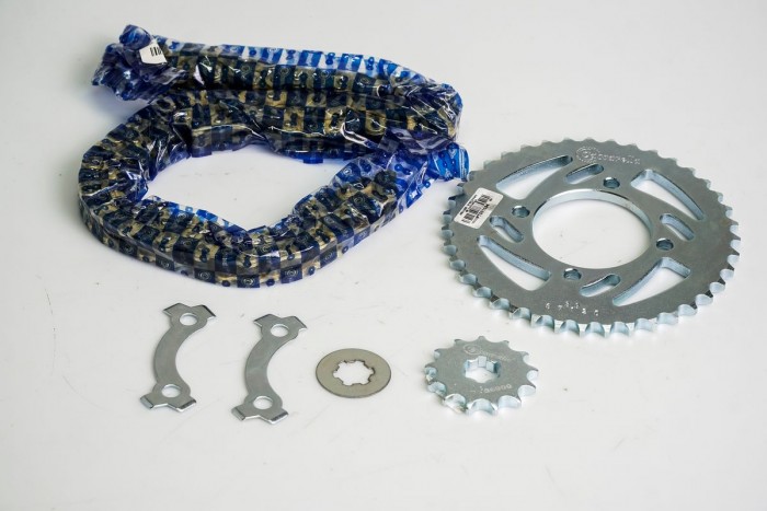 KIT ARRASTRE - RX 115 4 HUECOS (PT39C-PD13C-428-H-110C) DORADA CASSARELLA