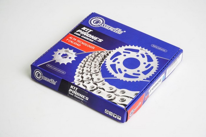 KIT ARRASTRE - DISCOVER ST 125/PULSAR 135 FORCE 4HUECOS(PT45C-PD13C-428-H-138) DORADA CASSARELLA