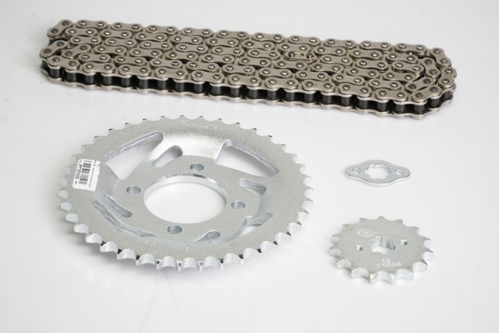 KIT ARRASTRE - ROCK-Z 125 4 HUECOS (PT39C-PD15C-428-H-110-C) NIQUELADA CASSARELLA