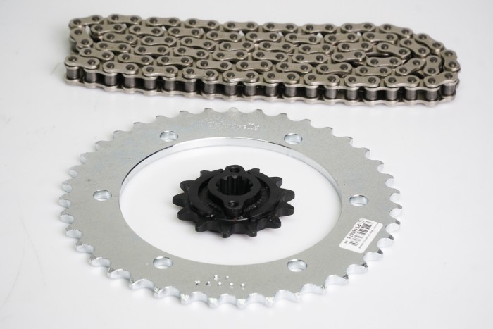 KIT ARRASTRE - XRE 300 6 HUECOS (PT39C - PD13C - 520 -H- 120C) NIQUELADA CASSARELLA