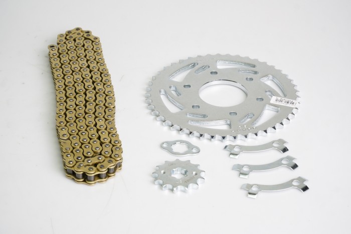 KIT ARRASTRE - PULSAR NS 200 FORCE 6 HUECOS (PT45C-PD13C-428-H-132-C) DORADA CASSARELLA