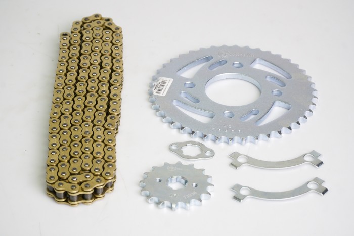 KIT ARRASTRE - PULSAR 180 4 HUECOS (PT42C-PD16C-428-H-132-C) DORADA SPEED CASSARELLA