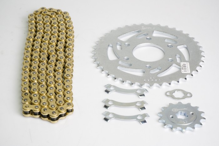 KIT ARRASTRE - PULSAR NS 200 6 HUECOS (PT39 C-PD14C-520-H-110-C) DORADA O'RING CASSARELLA