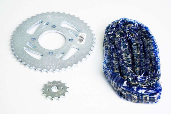 KIT ARRASTRE - STRYKER 125 4 HUECOS (PT45C-PD13C-428-H-124-C) DORADA O'RING CASSARELLA