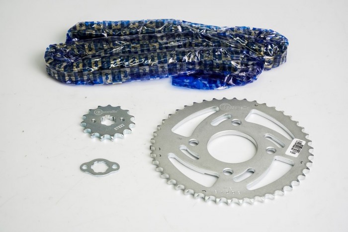 KIT ARRASTRE - MRX150 MOD.2020 SPROCKET PLANO 4 HUECOS (PT46C-PD15C-428 H 132-C)DORADA ORING CASSARELLA