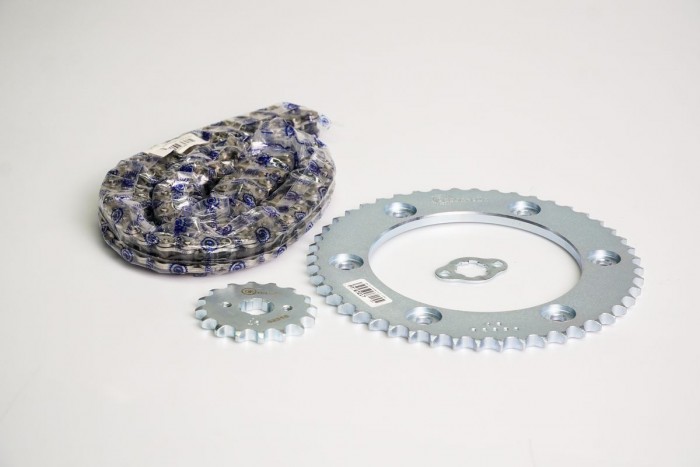 KIT ARRASTRE - XR 190 E 6 HUECOS (PT48C-PD16C-428-H-132-C) NIQUELADA CASSARELLA