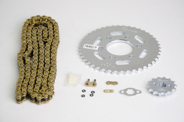 KIT ARRASTRE - BENELLI TNT 150 6 HUECOS (PT43C - PD14C - 428-H-132C) O´RING DORADA CASSARELLA