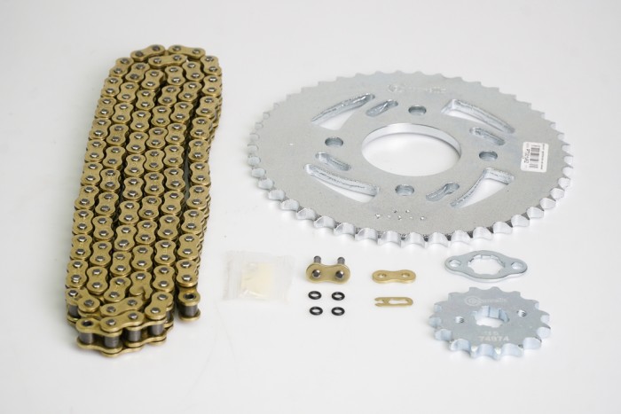 KIT ARRASTRE - MRX ARIZONA 200 (PT46C - PD15C - 428 - H- 132C) DORADA O´RING CASSARELLA