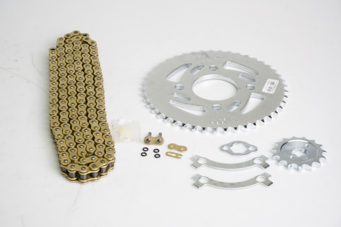 KIT ARRASTRE - PULSAR NS 160 MODELO 2020 4 HUECOS (PT45C-PD15C-428-H-138-C) DORADA O´RING CASSARELLA