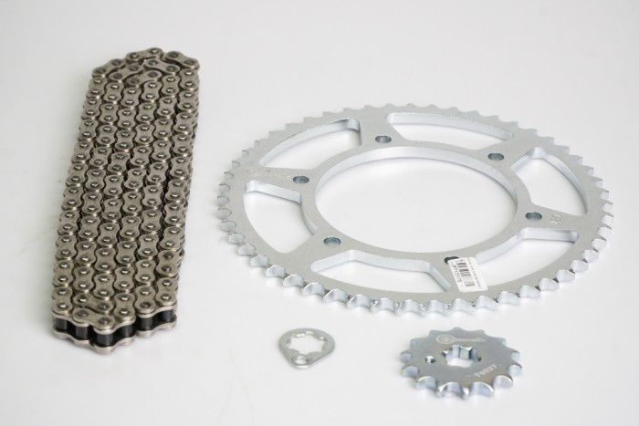 KIT ARRASTRE - MT 15 6 HUECOS (PT52C-PD14C-428-H-132-C) NIQUELADA CASSARELLA