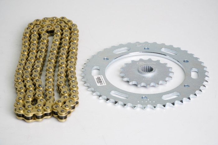 KIT ARRASTRE - APACHE 310 6 HUECOS (PT42C - PD17C - 520 -H- 120C) DORADA CASSARELLA