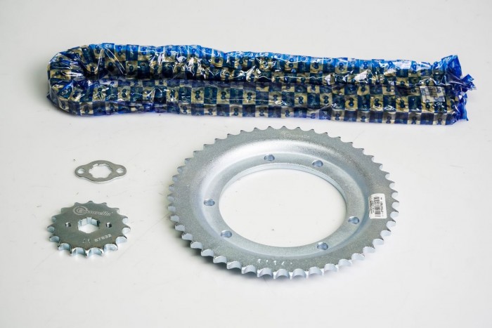 KIT ARRASTRE - UM DSF 125 6 HUECOS (PT47C-PD16C-428-H-132-C) DORADA CASSARELLA