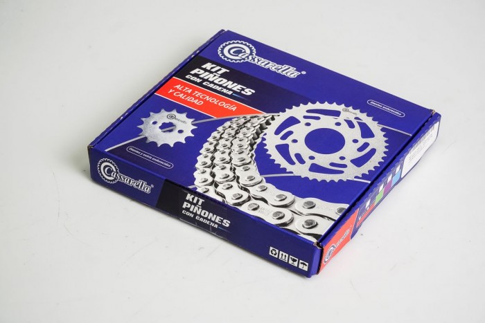 KIT ARRASTRE - UM RENEGADE 200 4 HUECOS (PT41C-PD15C-428--136-C) DORADA CASSARELLA