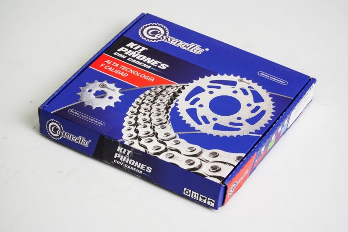 KIT ARRASTRE - STAR SPORT TVS 100 4 HUECOS (PT40C-PD13C-428-H-110-C) NIQUELADA CASSARELLA