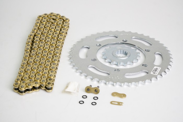 KIT ARRASTRE - MT-09 6 HUECOS (PT45C-PD16C-525-H-120-C) DORADA O´RING CASSARELLA