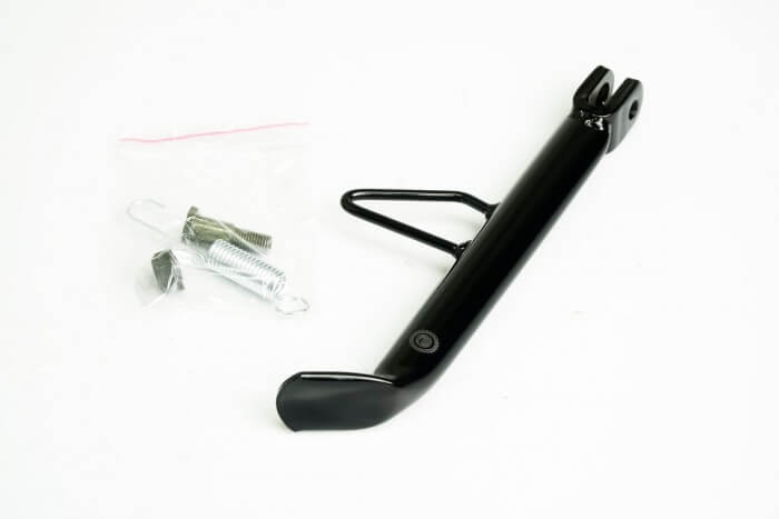 PATA LATERAL CASSARELLA CB125F/CB1 CON TORNILLO Y RESORTE